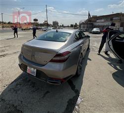 جنسس G70